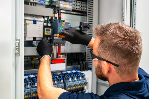 Best Emergency Electrical Repair  in Fredericksburg, VA
